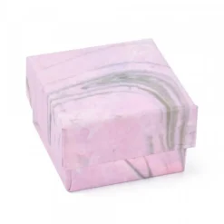 emballage rose carton pour le plaisir d'offrir avec un imprimé de marbrure