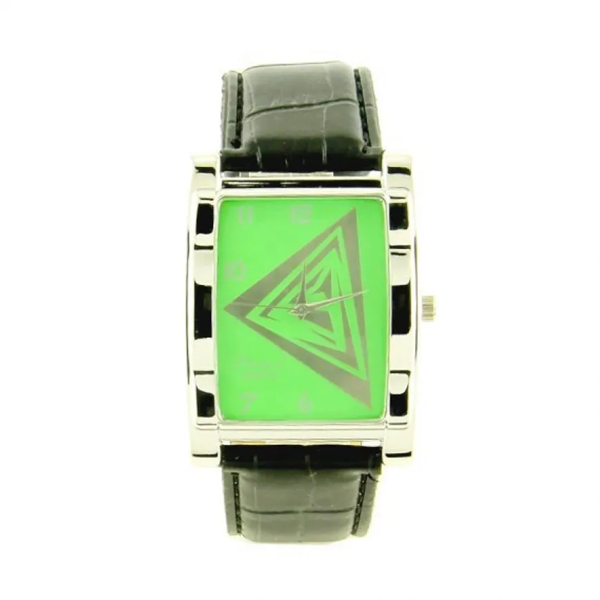 Montre pas chère verte bracelet noir cuir cadran vert motif triangle