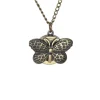 Pendentif montre collier papillon