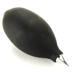 Poire soufflante pour appareil photo et montre
